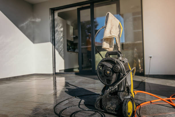 Best Sidewalk and Walkway Cleaning  in Angleton, TX
